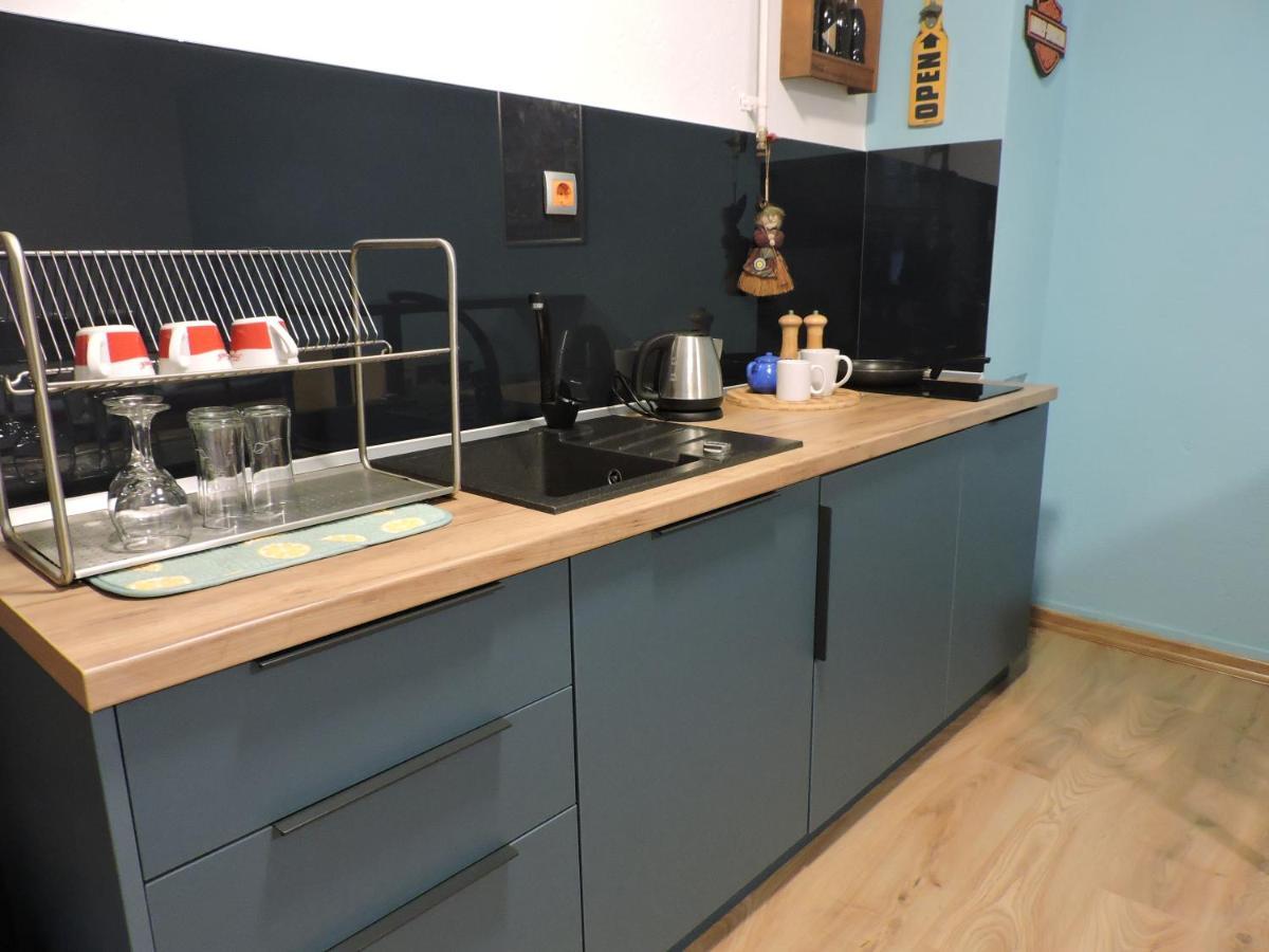 Apartments Music, Garden And Free Parking Sarajevo Bagian luar foto