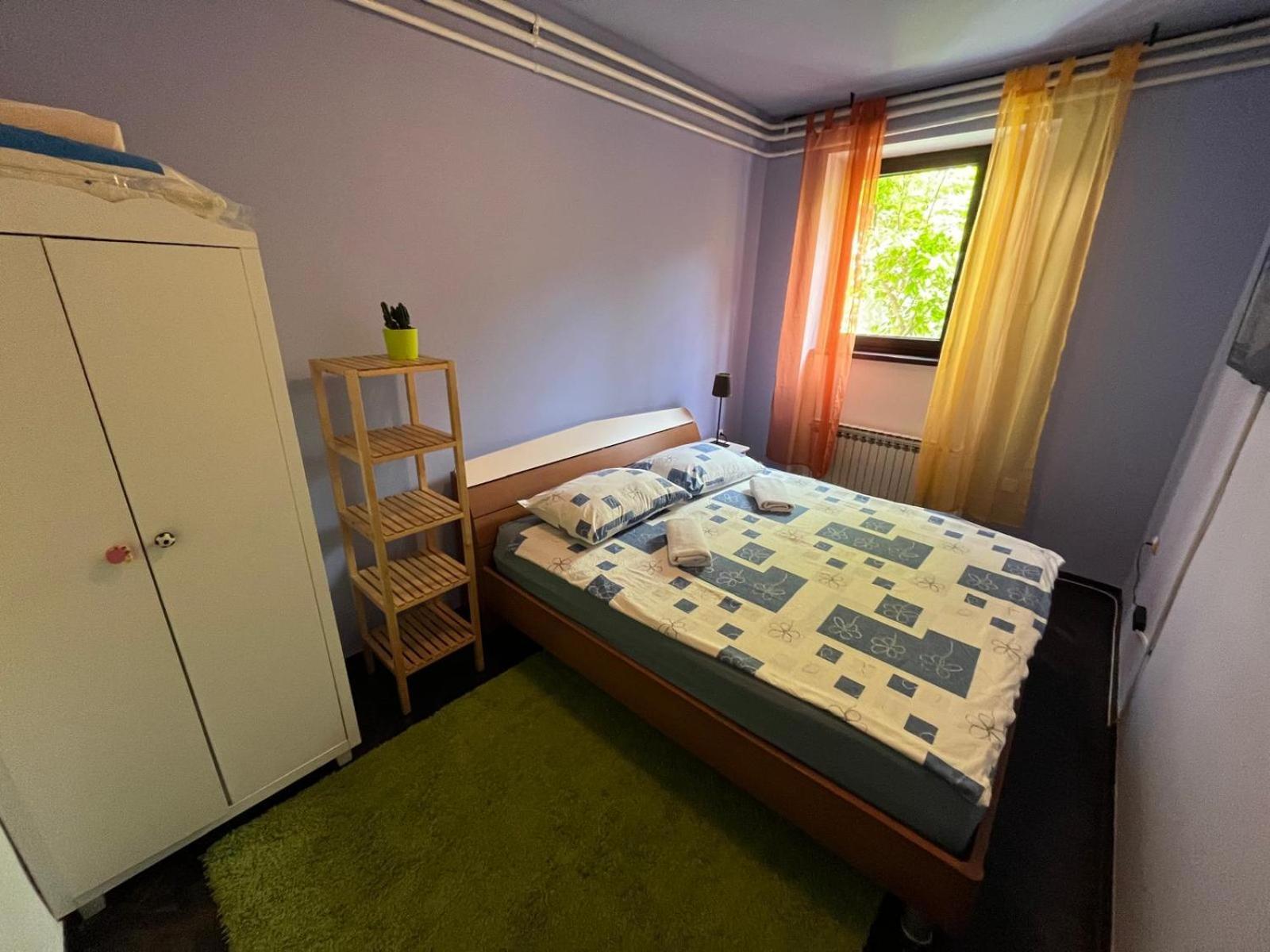 Apartments Music, Garden And Free Parking Sarajevo Bagian luar foto